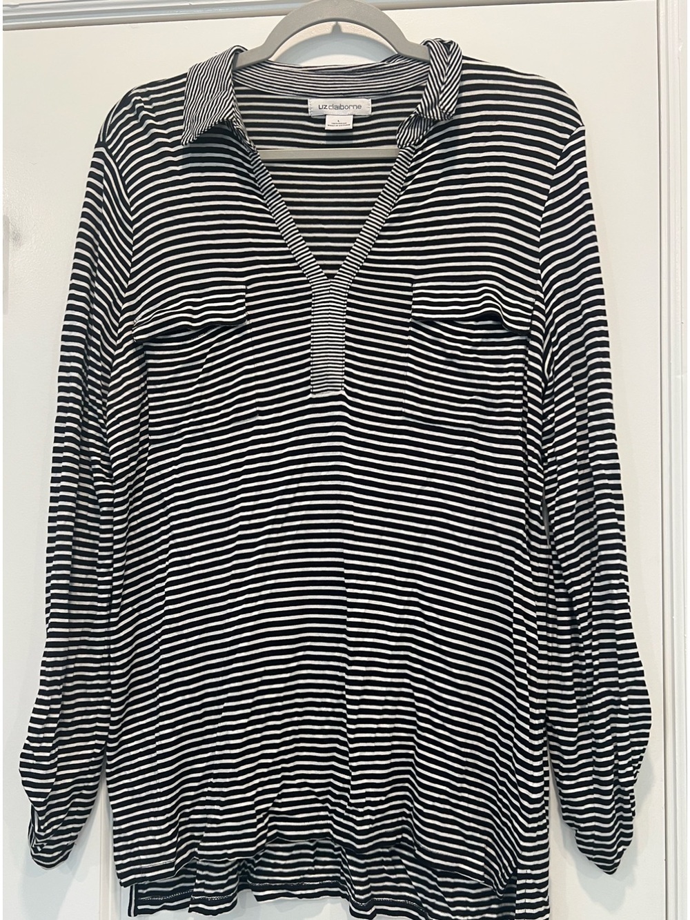 Women’s Liz Claiborne Black and White Striped Top - Large
